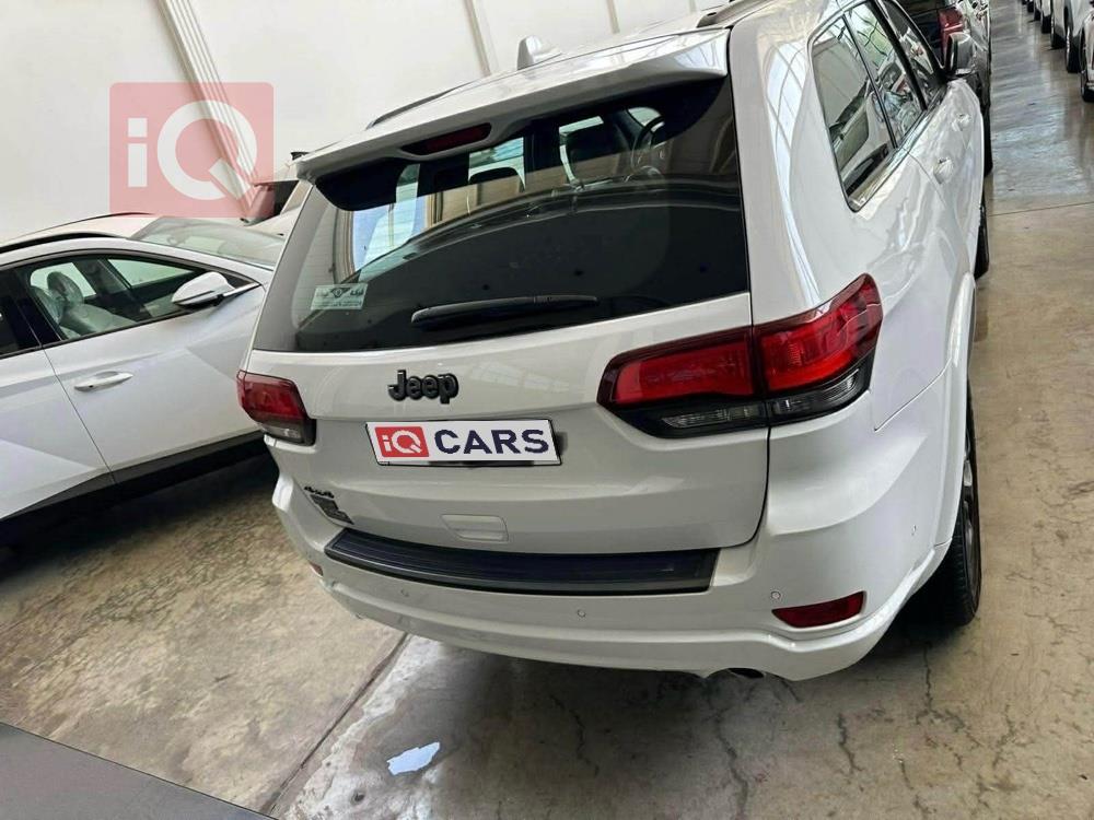 جيب جراند شيروكي